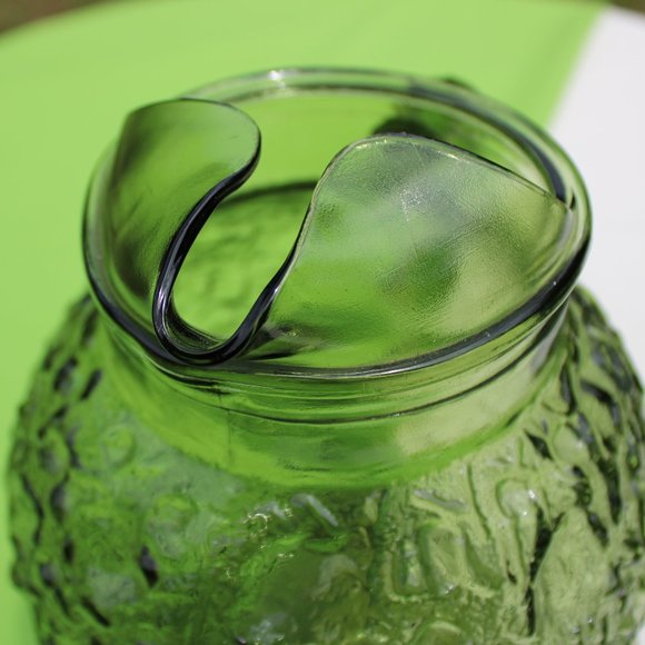 Milano Green Pitcher Set - Picture 8 of 9